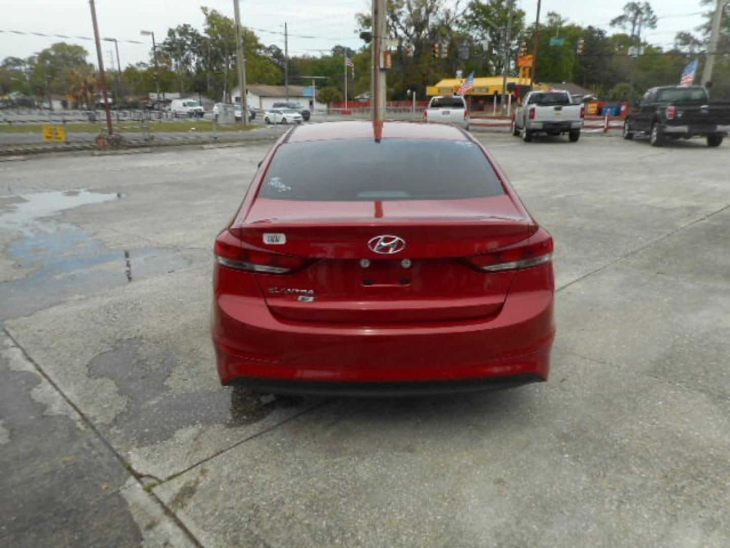 2018 RED HYUNDAI ELANTRA LIMITED; SE (5NPD74LF2JH) , located at 10405 Abercorn Street, Savannah, GA, 31419, (912) 921-8965, 31.988262, -81.131760 - Photo#3